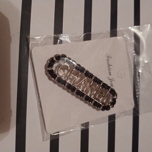 Black and Gold Rope Logo Brooch CC